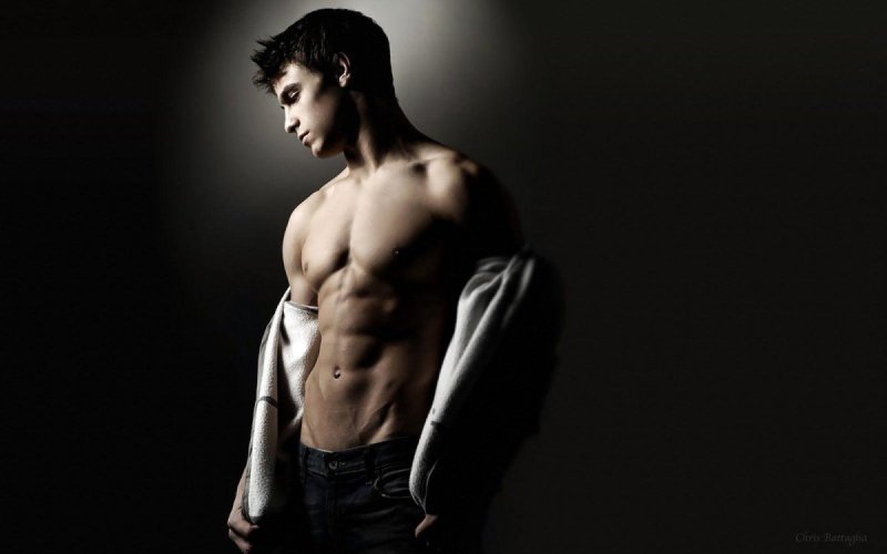 Красивые парни торс