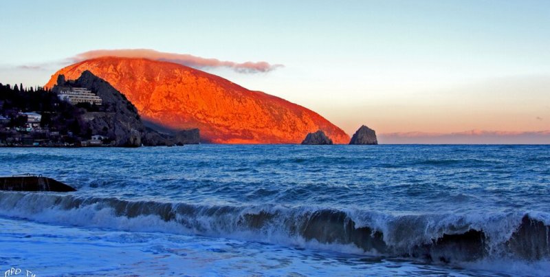 Аю-Даг медведь-гора