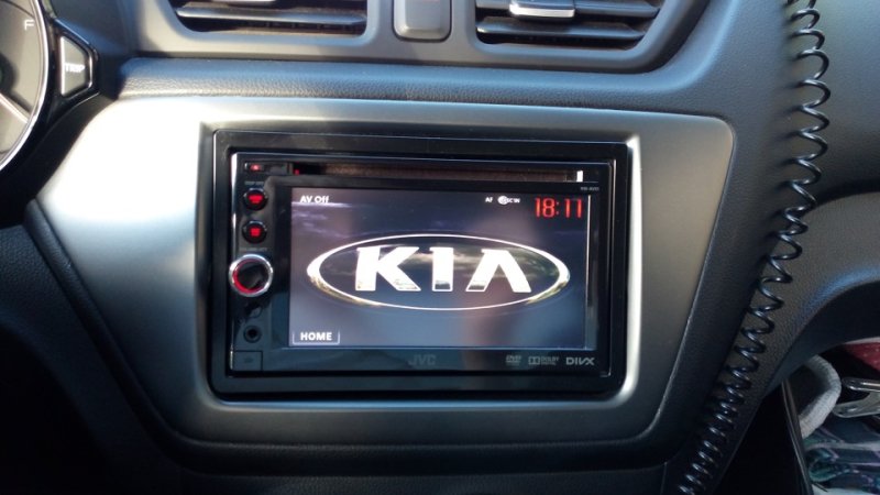 Рамка магнитолы Киа Рио 4