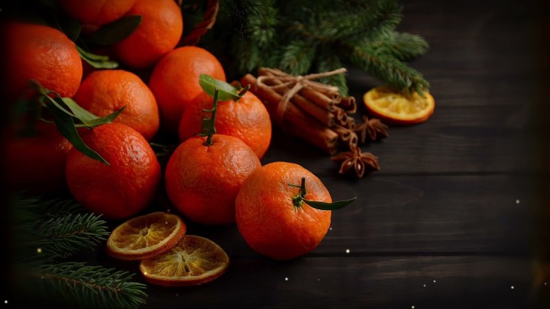 Новогодний мандарин.