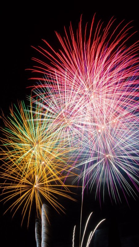 Праздничный салют