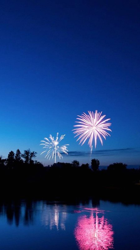 Красивый салют