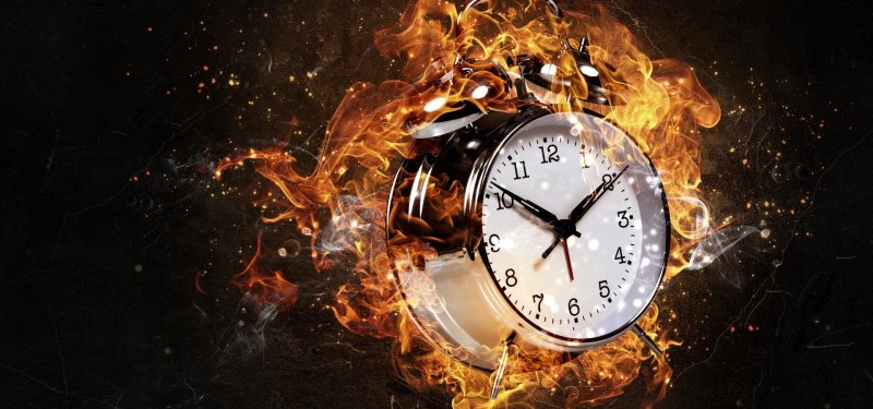 Часы в огне