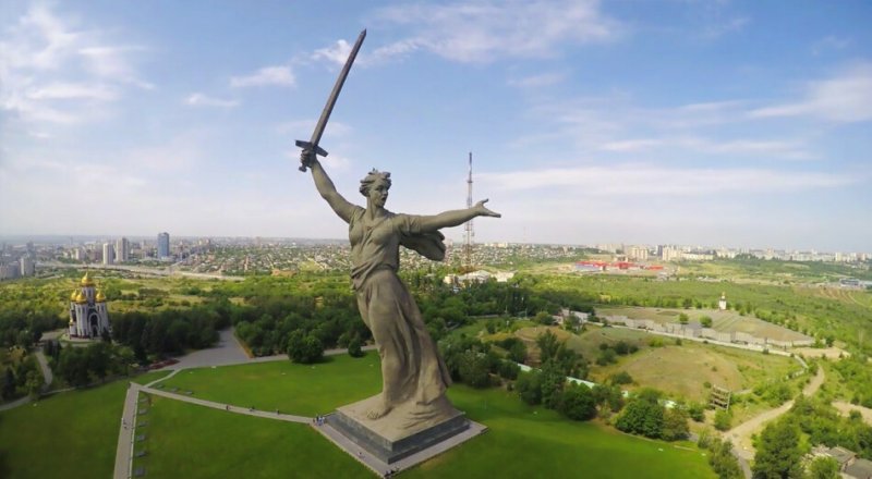 Памятник Родина-мать на Мамаевом Кургане