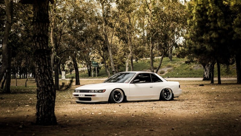 Nissan Silvia s13