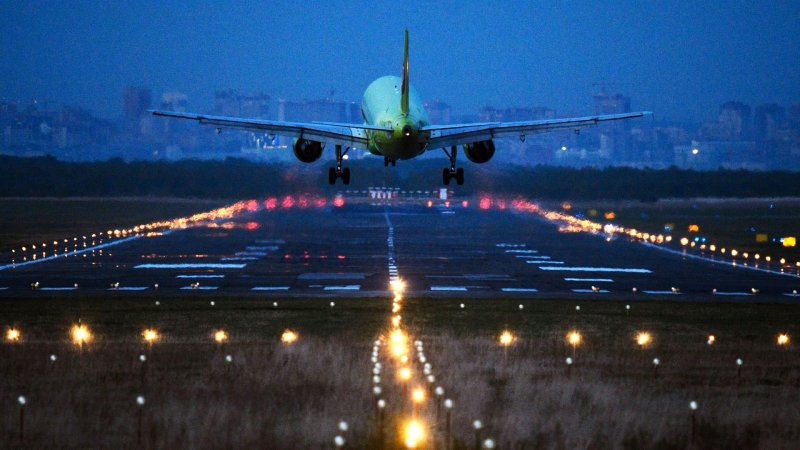 Аэропорт Толмачево ВПП