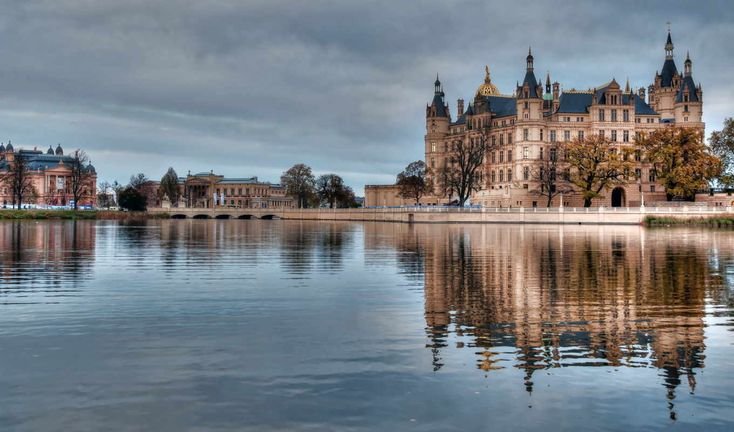 Шверин Германия дворец