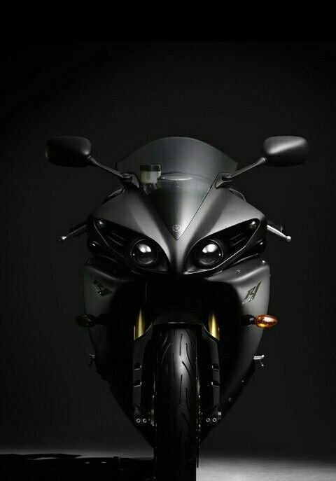 Yamaha r1 motorbike