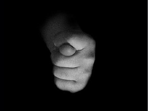 Фиг на черном фоне