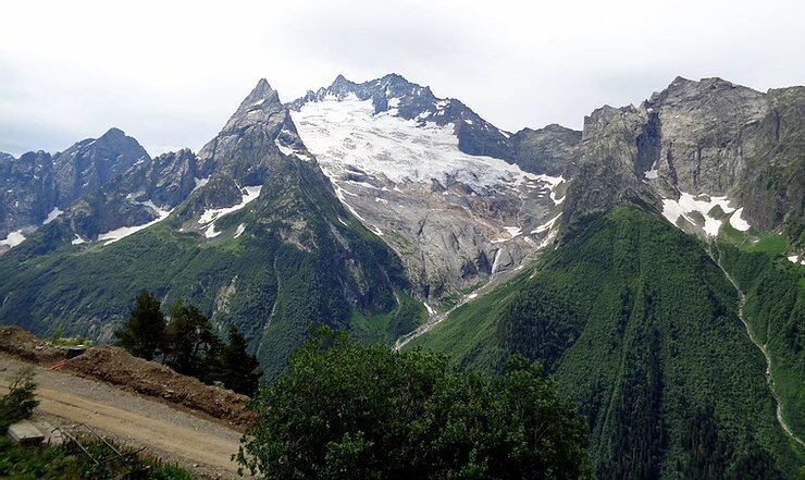 Гора Мусса Ачитара Домбай