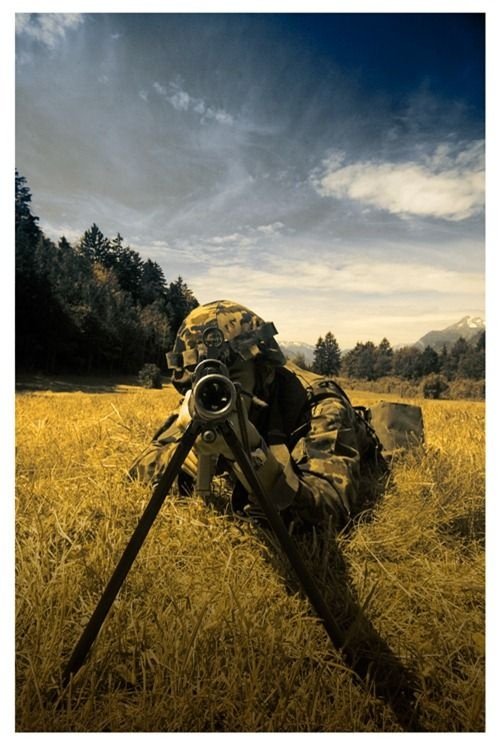 Военный снайпер