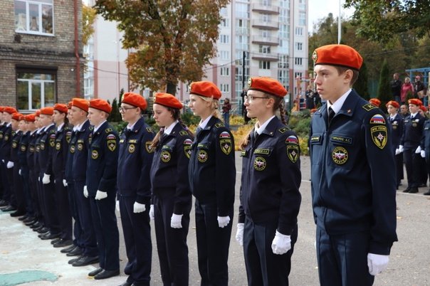 Кадетский берет