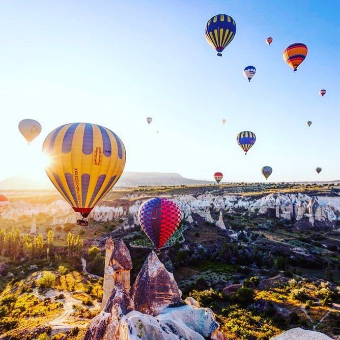 Крымская Каппадокия белая скала