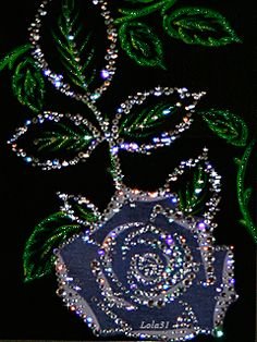 Красивые блестящие цветы