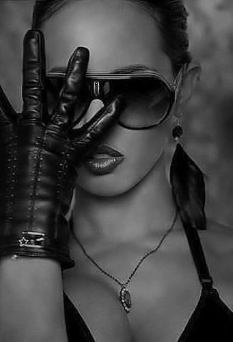 Дерзкая девушка