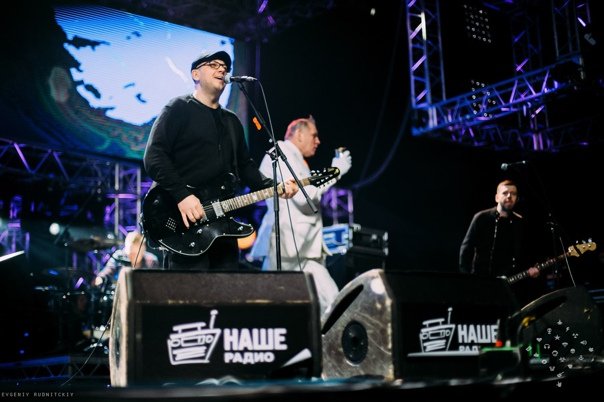 Наше радио Чартова дюжина сегодня плейлист