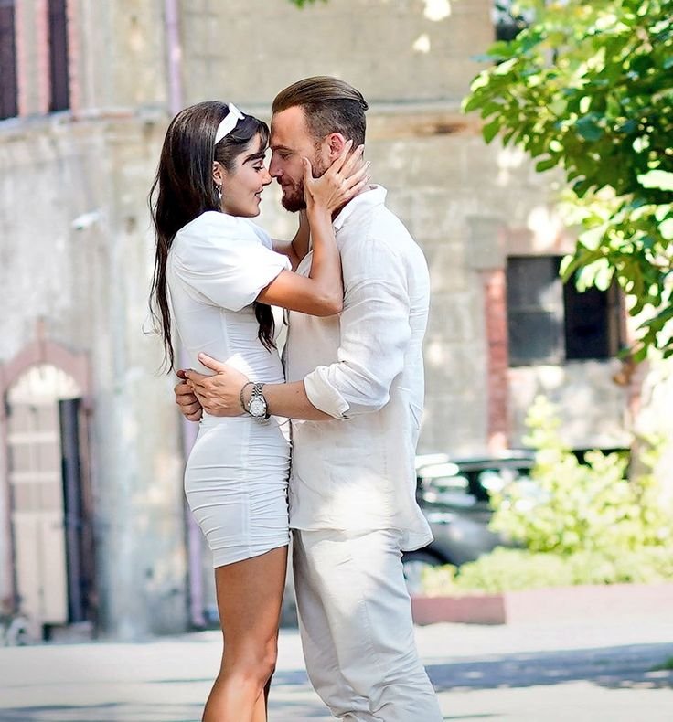 Серкан Болат Керем