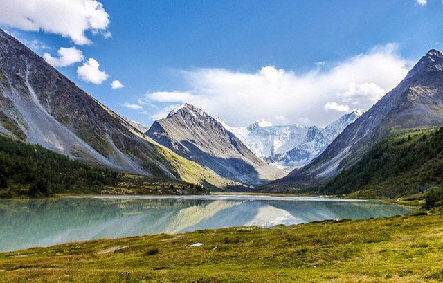 Гора Белуха, горный Алтай