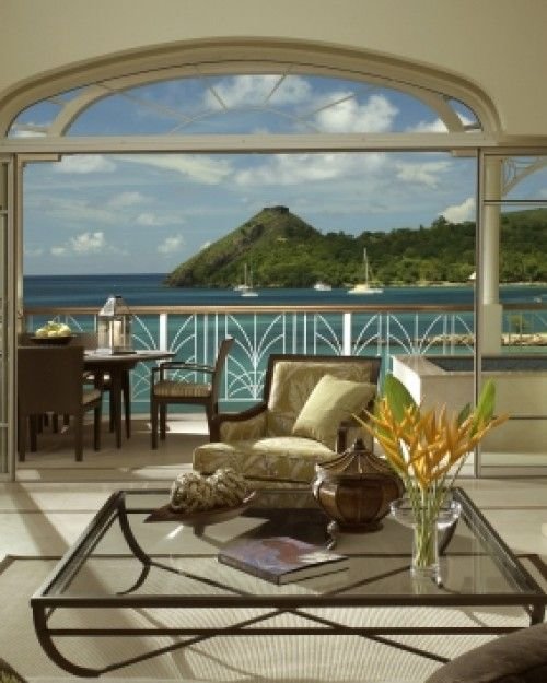 Вилла с видом на океан