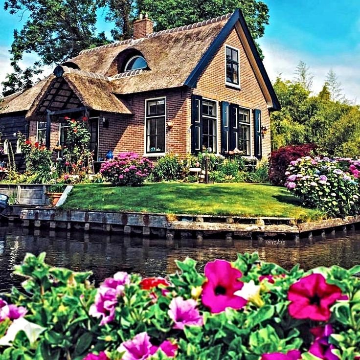 Деревенский домик