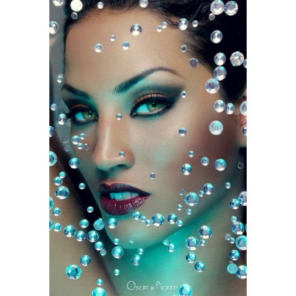 Красивые женские глаза