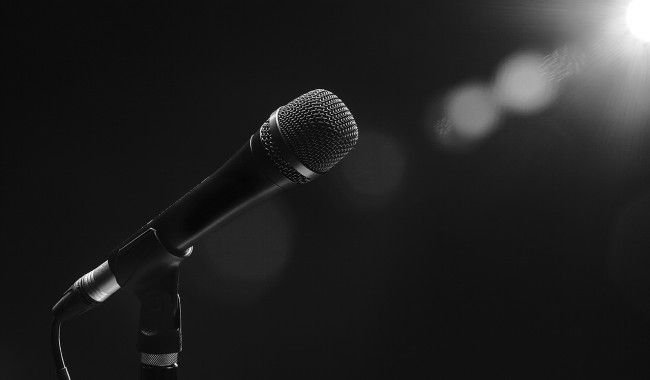 Микрофон черный