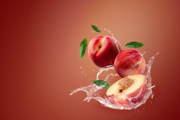 Сочный персик