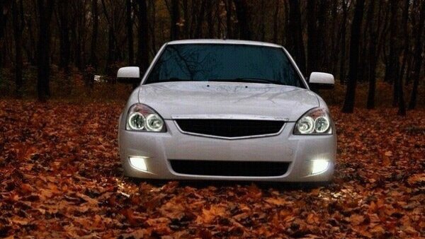 Приора 2 белая