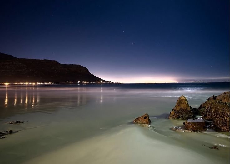 Ночь в море