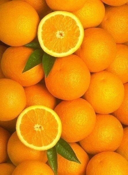 Оранжевые фрукты