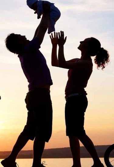 Счастливая семья