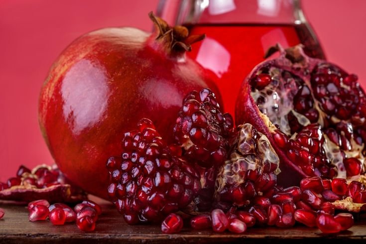 Гранат Pomegranate