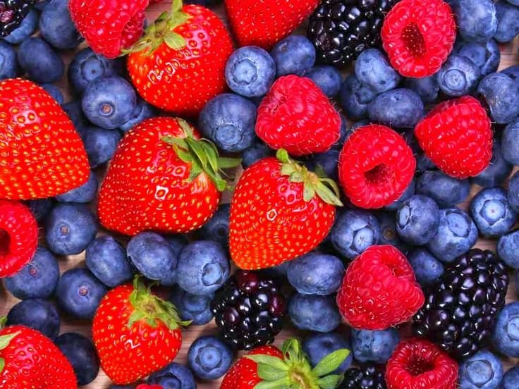 Яркие фрукты