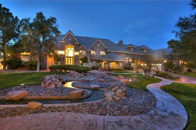 Красивые коттеджи