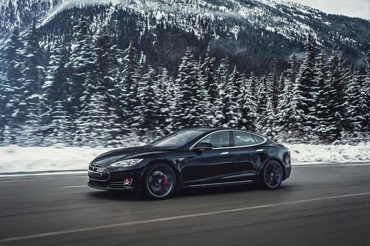 Tesla model s 2013 чёрная