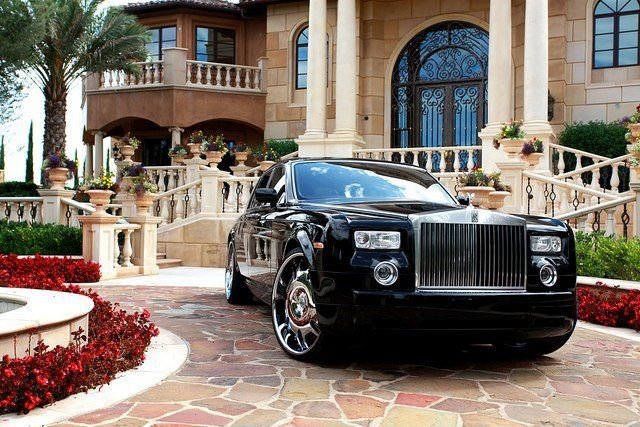 Роллс Ройс Luxury