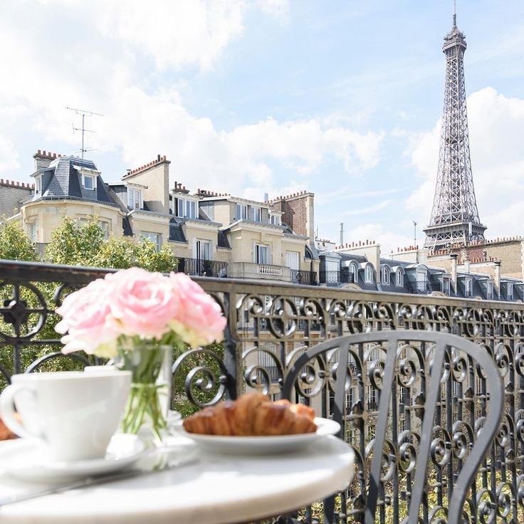 Париж кафе Эйфелева башня