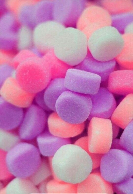 Розовые конфеты
