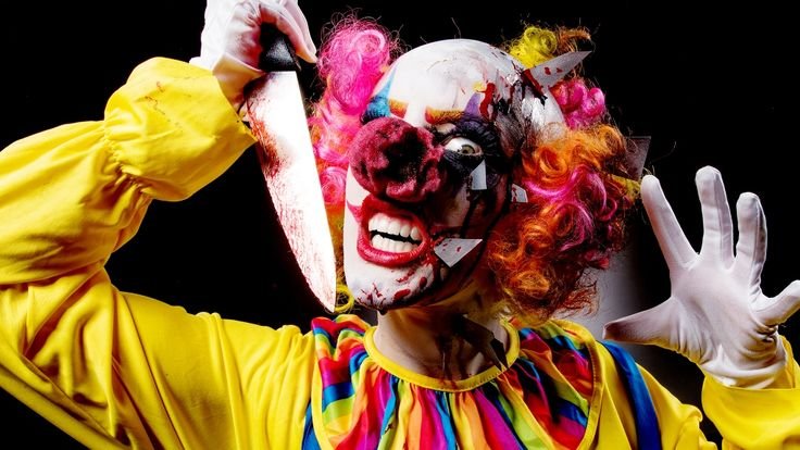 Клоун красивый