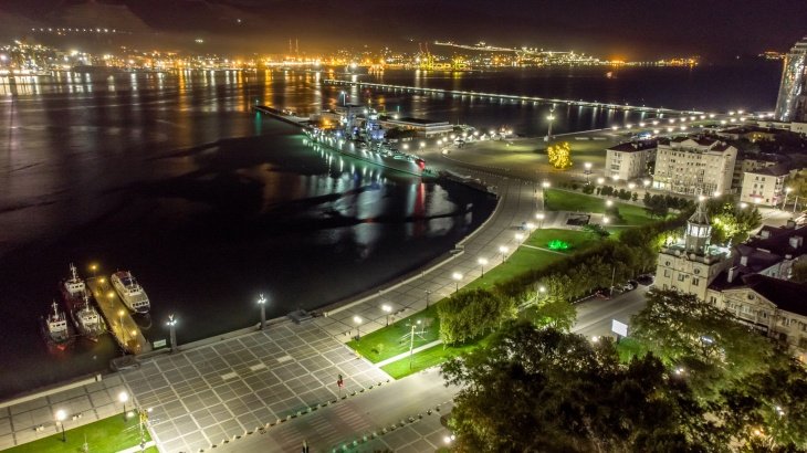 Новороссийск ночью