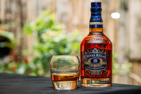 Chivas Regal 18 Gold Signature