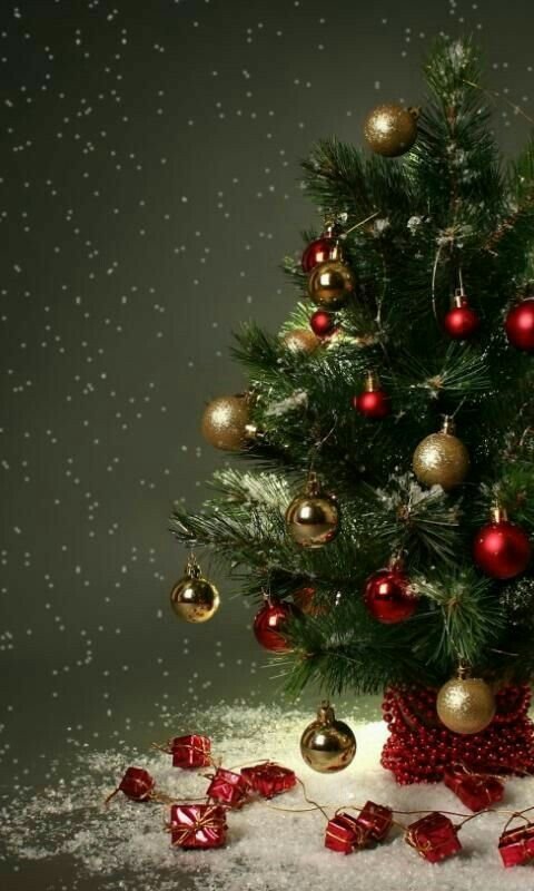 Новогодняя елка