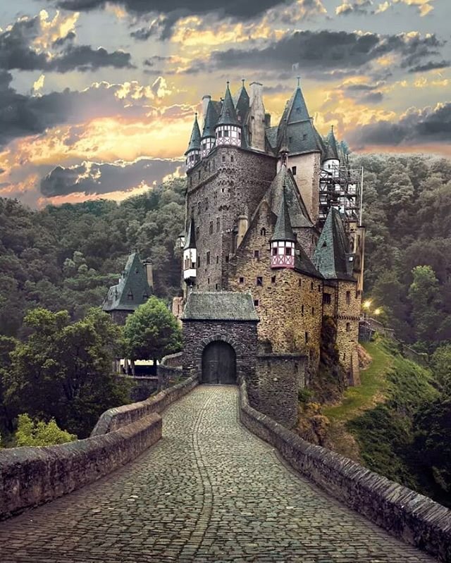 Burg Eltz Германия Хогвартс