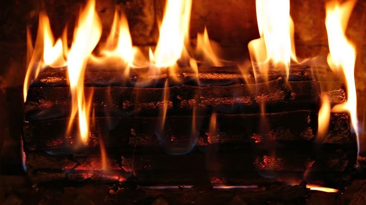 Огонь в камине картинки