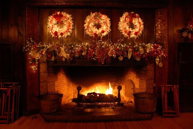 Новый год камин