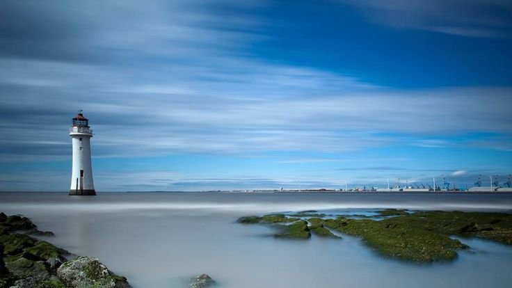 Маяк в порту Санта-Круз