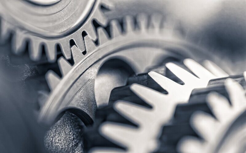 Много запчастей