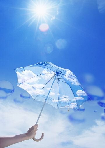 Солнце с зонтом