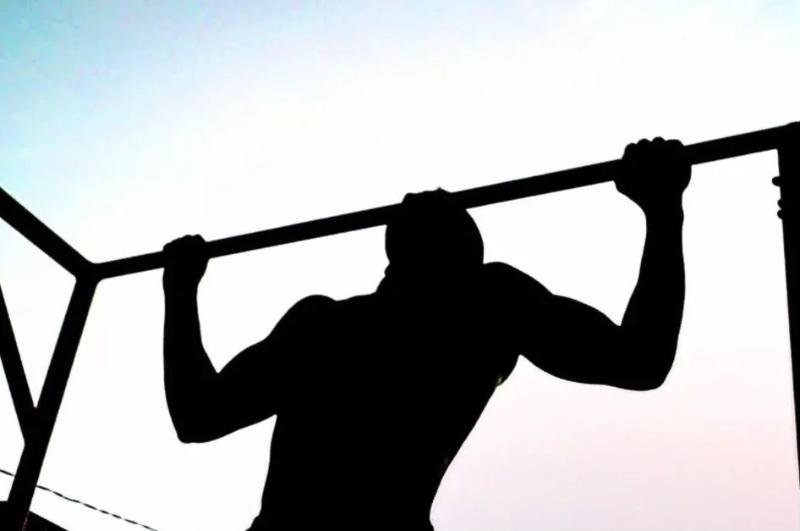 Спорт турник