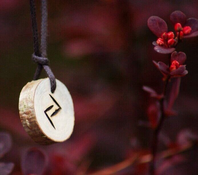 Йера Альгиз